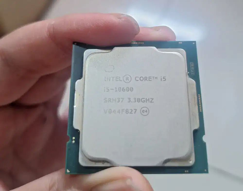 WTS

Intel i5-10600 (GEN 10)
LGA 1200 COMET LAKE