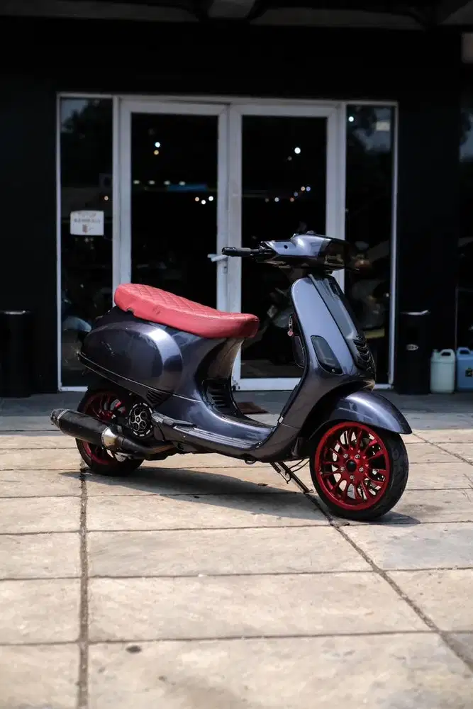 VESPA S 125 3VIE TAHUN 2017