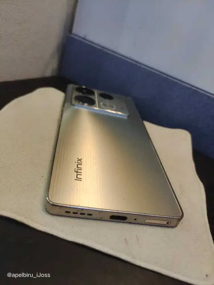 Infinix Note 40 8/256 BMW series batangan halall