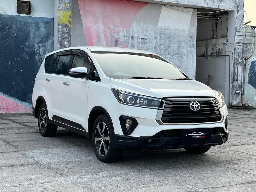 TOYOTA INNOVA VENTURER 2.4 AT 2021