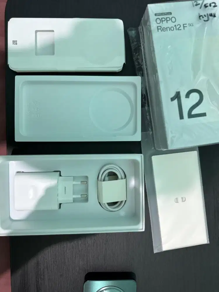 DIJUAL OPPO Reno 12 F