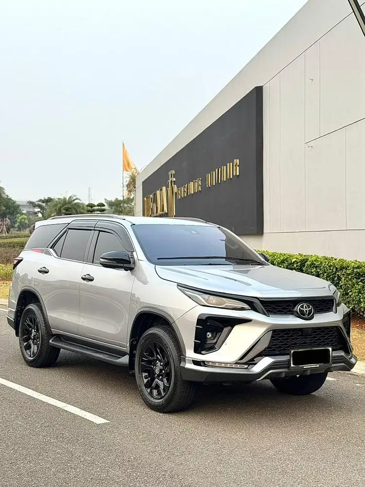KM LOW, FULL ORIGINAL CAT! Toyota Fortuner GR Sport 2.8 2025