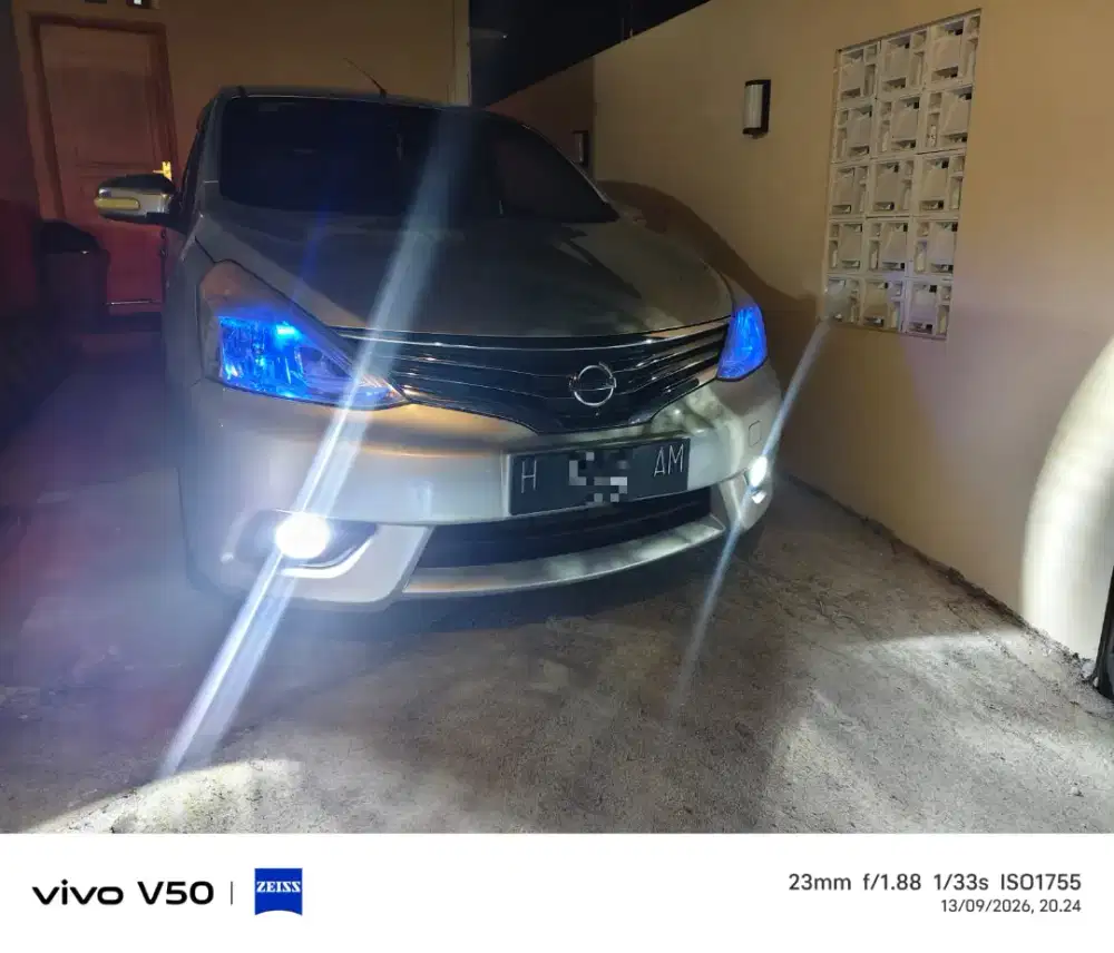Grand livina SV matic 2016