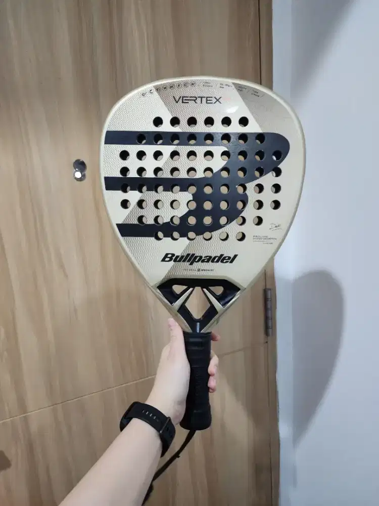Bullpadel Vertex 04 W 2025 - Delfi Brea Signature