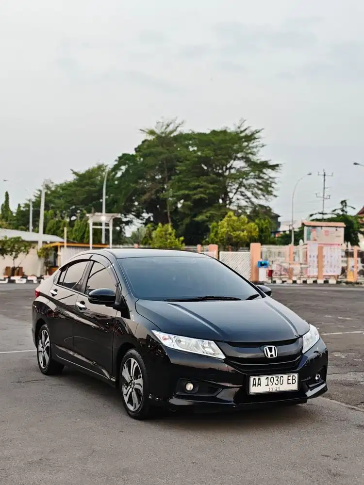 Honda City E Sedan Matic 2015