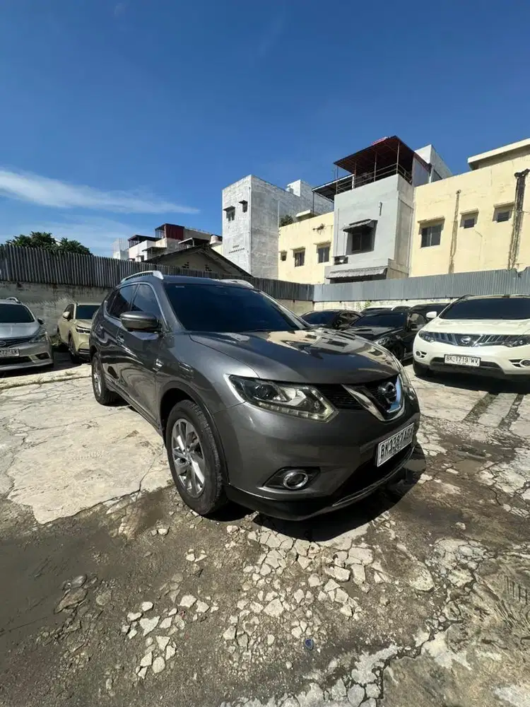 Nissan Xtrail 2.5 XT Matic 2015 Murah