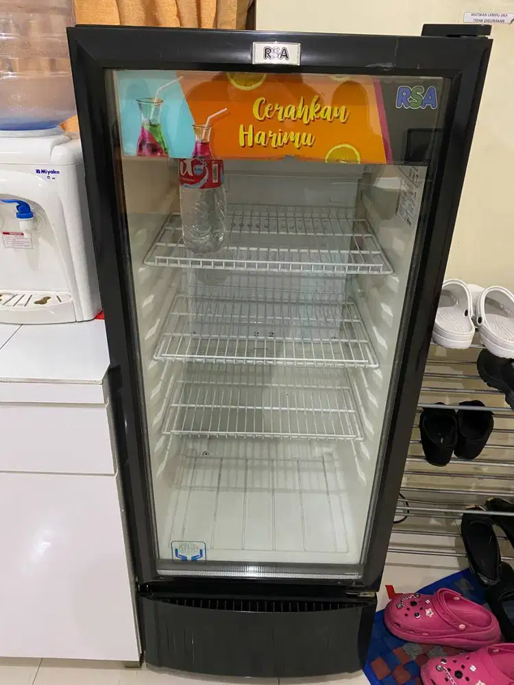 Dijual Showcase/Kulkas Display RSA 1 Pintu – Bekas