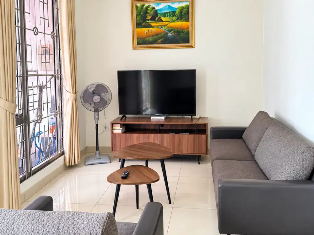 Rumah Piano Golf Island 2LT 6x15 90m2 3KT HGB Full Furnished PIK Pantai Indah Kapuk