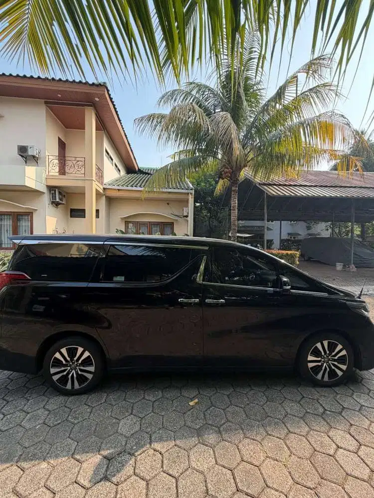 Toyota Alphard 2021 Bensin