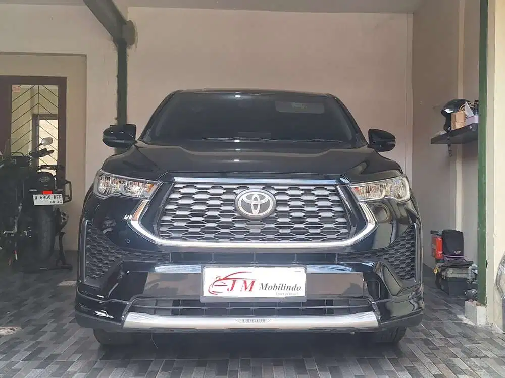 Toyota Zenix V 2025 Hybrid