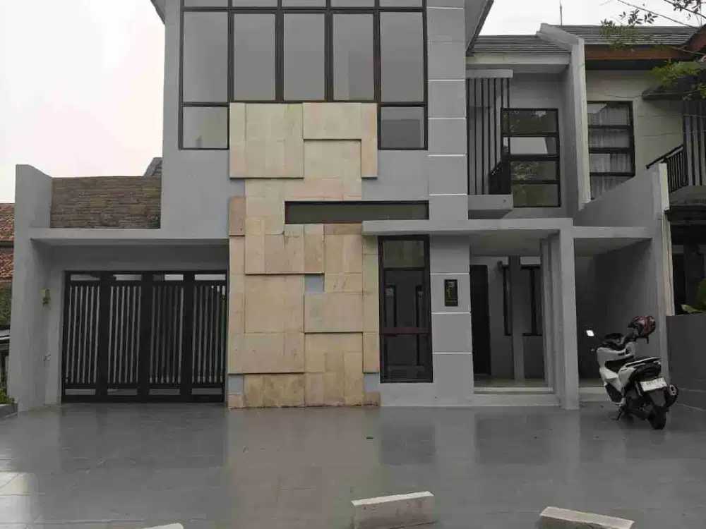 dijual rumah siap huni di cluster sentul city