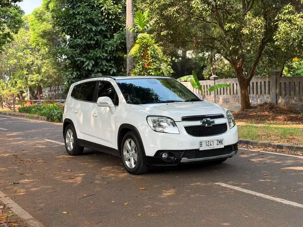Chevrolet Orlando LT 2017 Automatic Bensin Low KM
