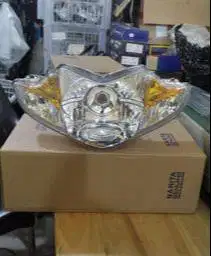 Lampu Depan Honda Revo Absolute Merk Narita