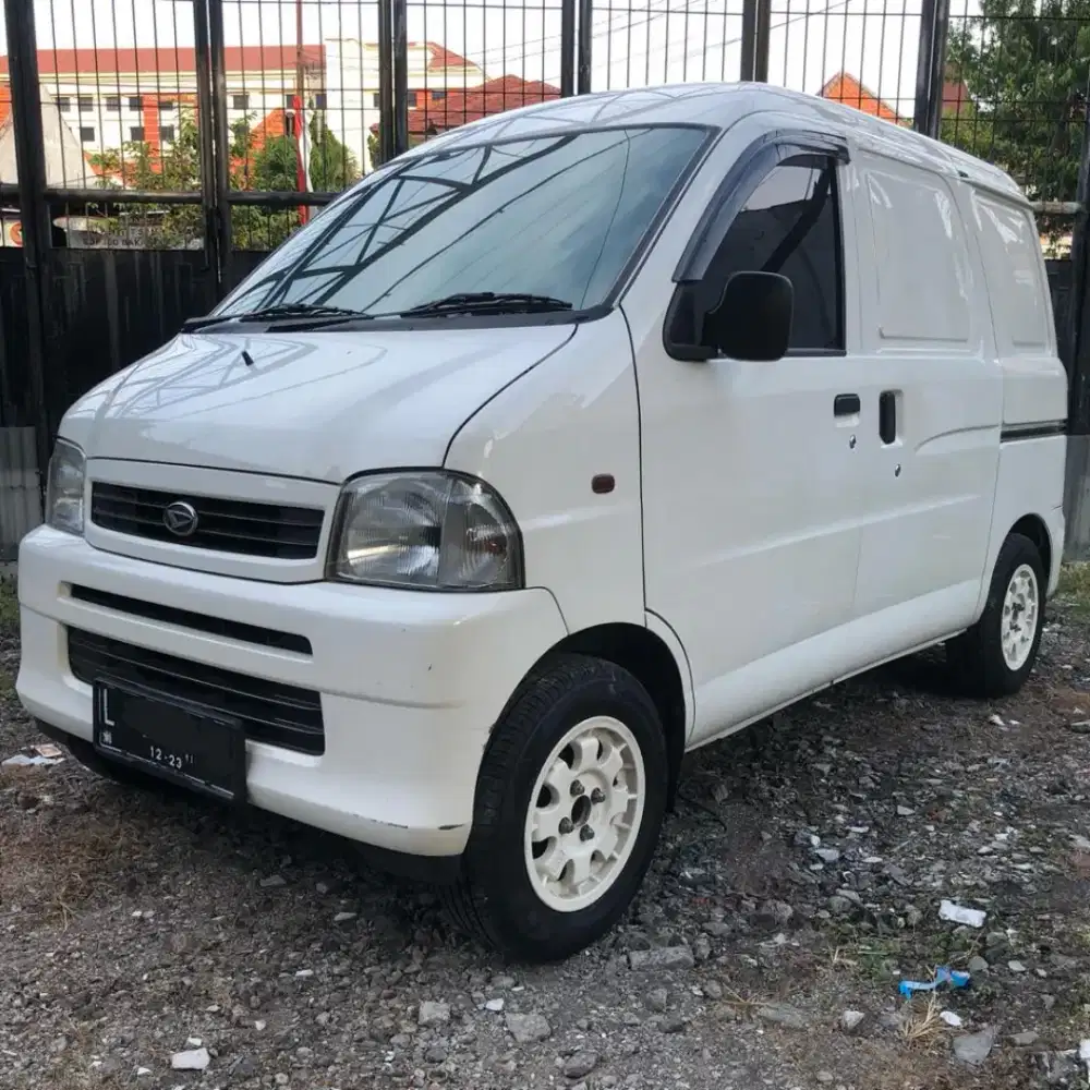 CBU JAPAN Hijet cargo DAIHATSU  660cc /MT