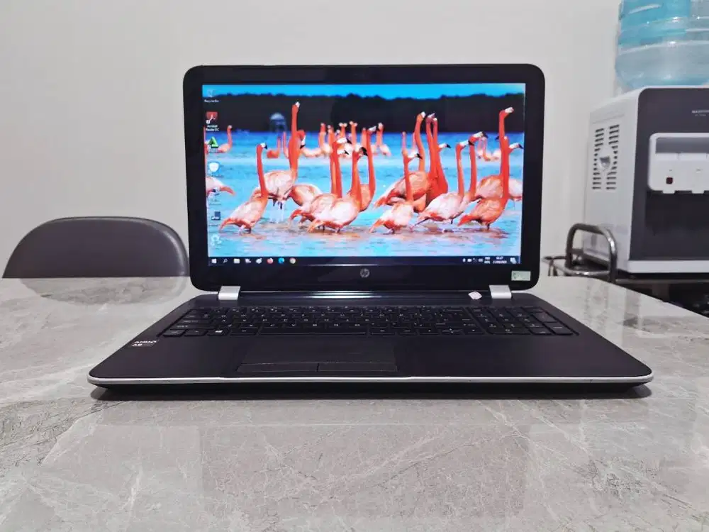 HP 15 AMD A8 6GB SSD ReadyUp R5 Batre Baru KUAT win ORI Laptop BerGRNS