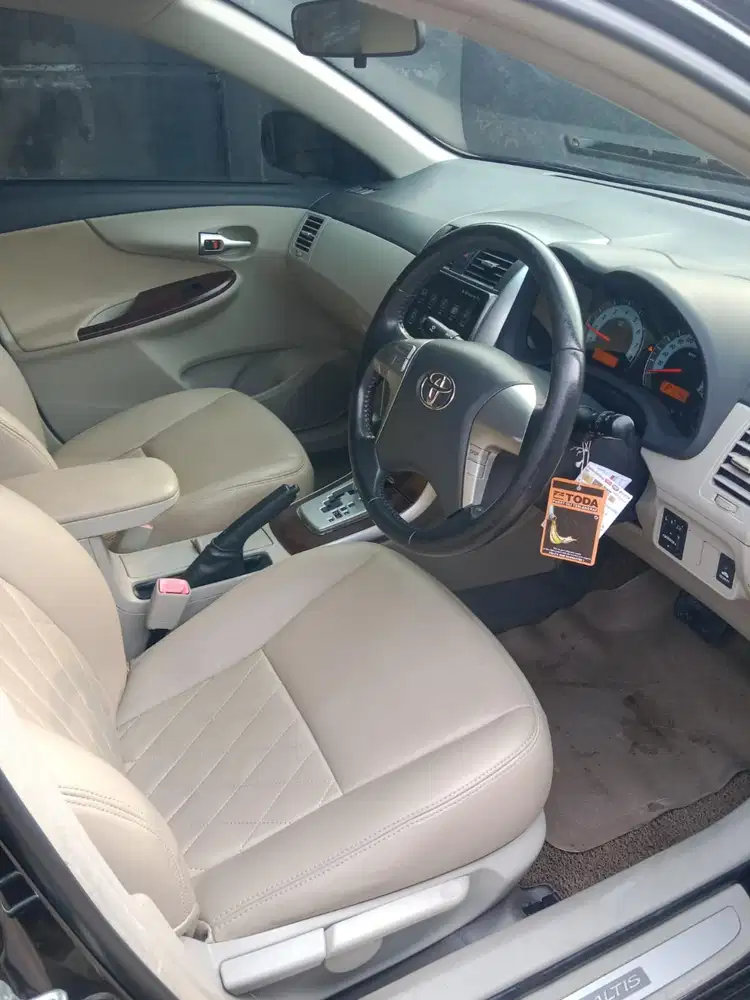 TOYOTA COROLLA ALTIS 1.8 G AT 2013 { BERGARANSI MESIN&TRANSMISI 1THN }