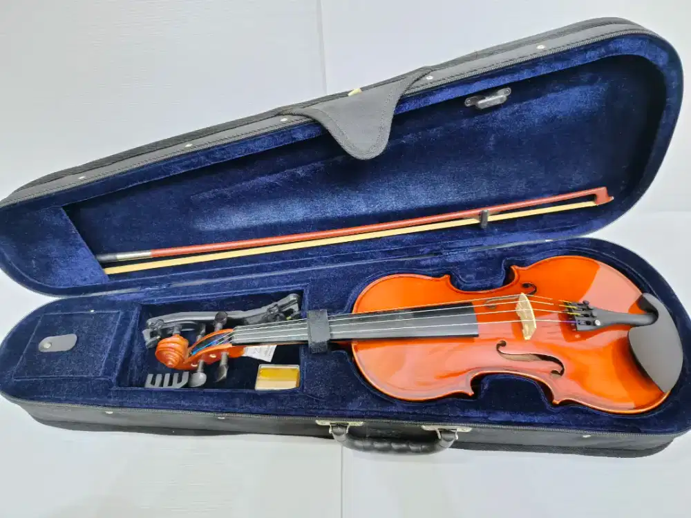 Biola Scott Guan 168 ukuran 4/4 (Fullset)