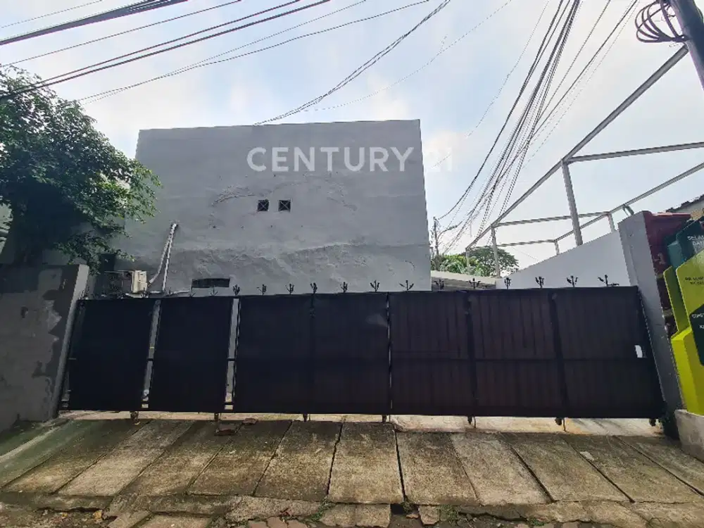 Dibawah NJOP 40% Rumah Pinggir Jalan  Raya Antasari Cipete