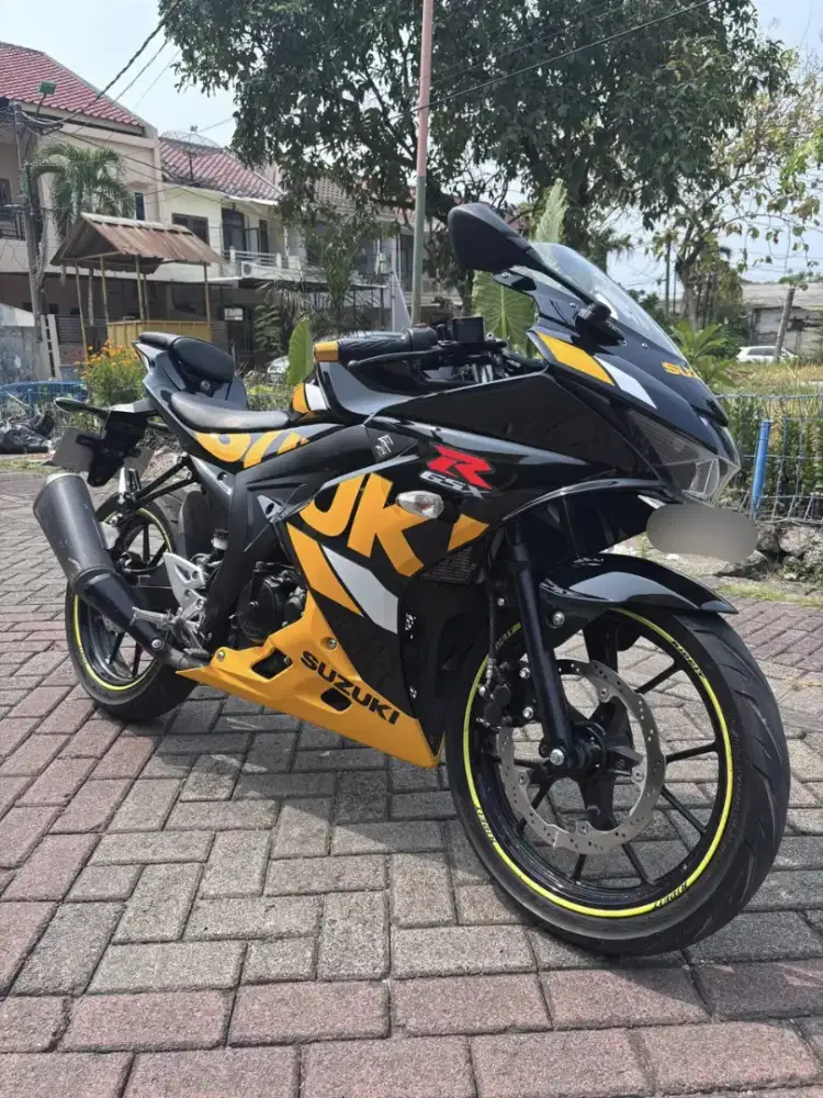 Suzuki GSX R150 2019 LOW KM LIKE NEW