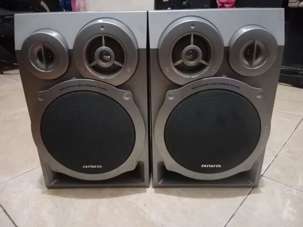 Speaker pasif AIWA 5,5 inch 3 way