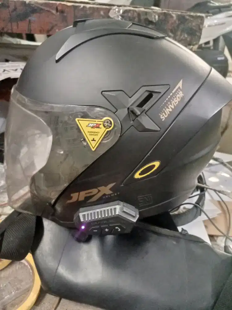 Helm Jpx Nova M + intercom