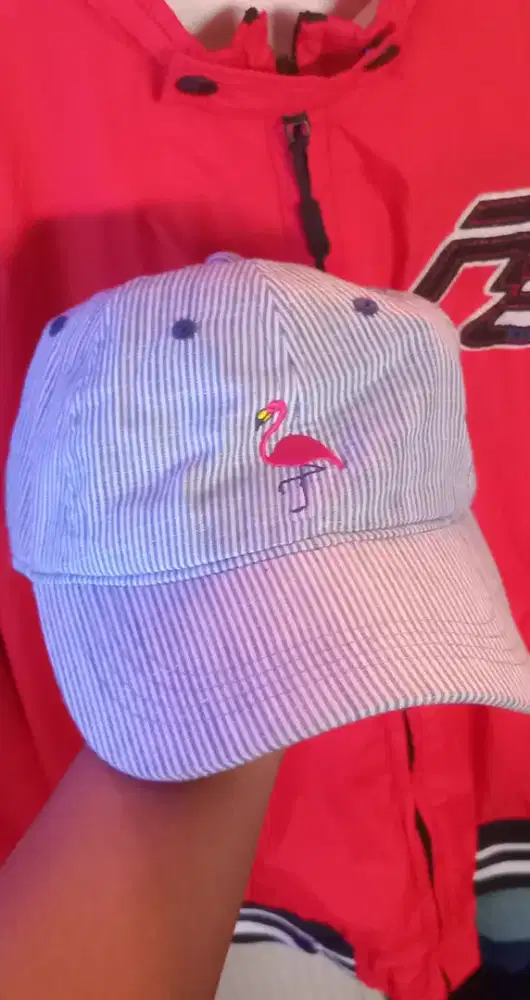 Dijual. Topi fashion motif salur muluss