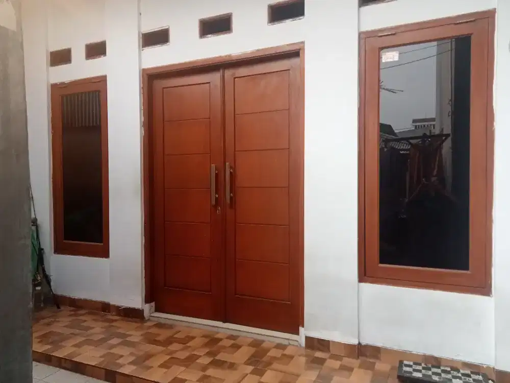 Di Kontrakan Rumah 2 Lantai di Jakarta Pusat