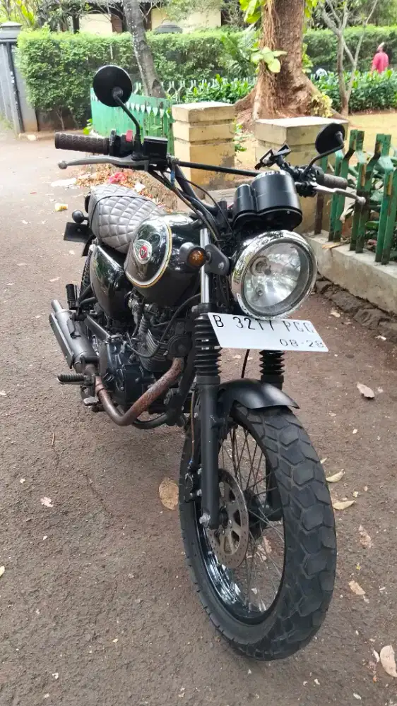 Bismillah jual motor pribadi Kawasaki w175se