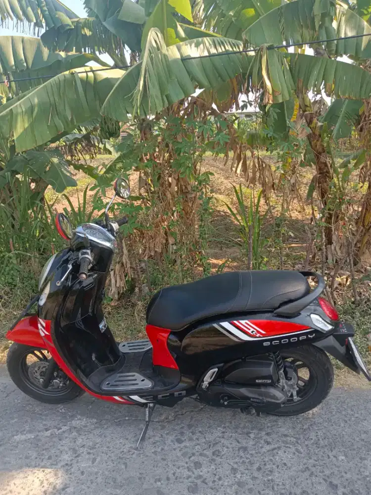 Jual motor scoopy milik sendiri.