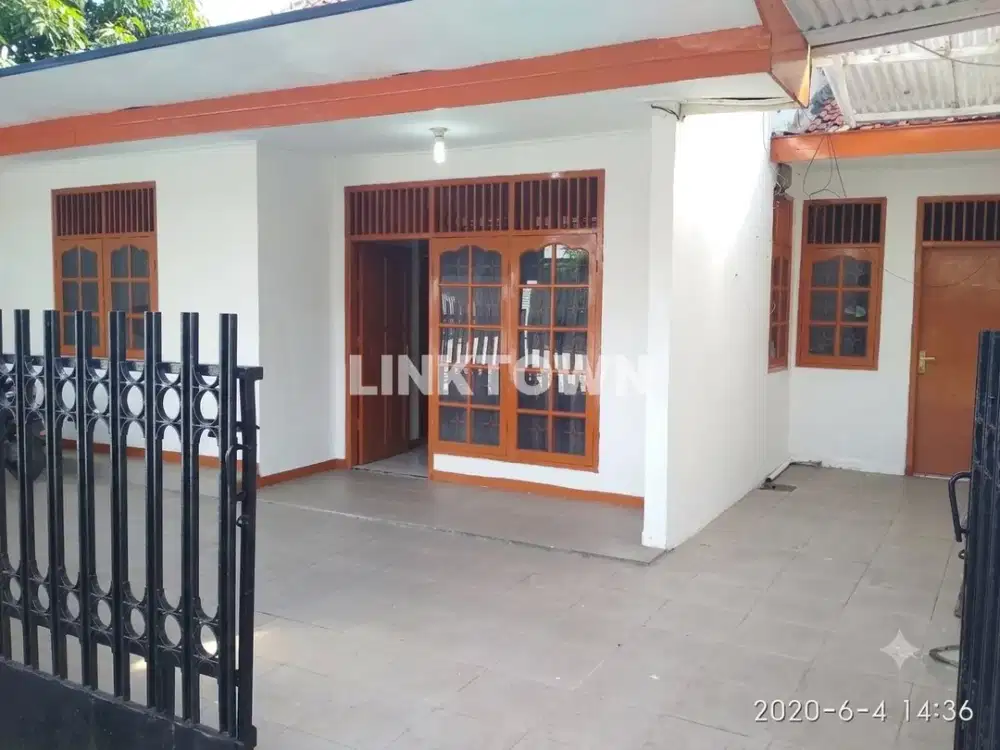 JUAL CEPAT RUMAH SIAP HUNI TEBET BARAT JAKARTA SELATAN