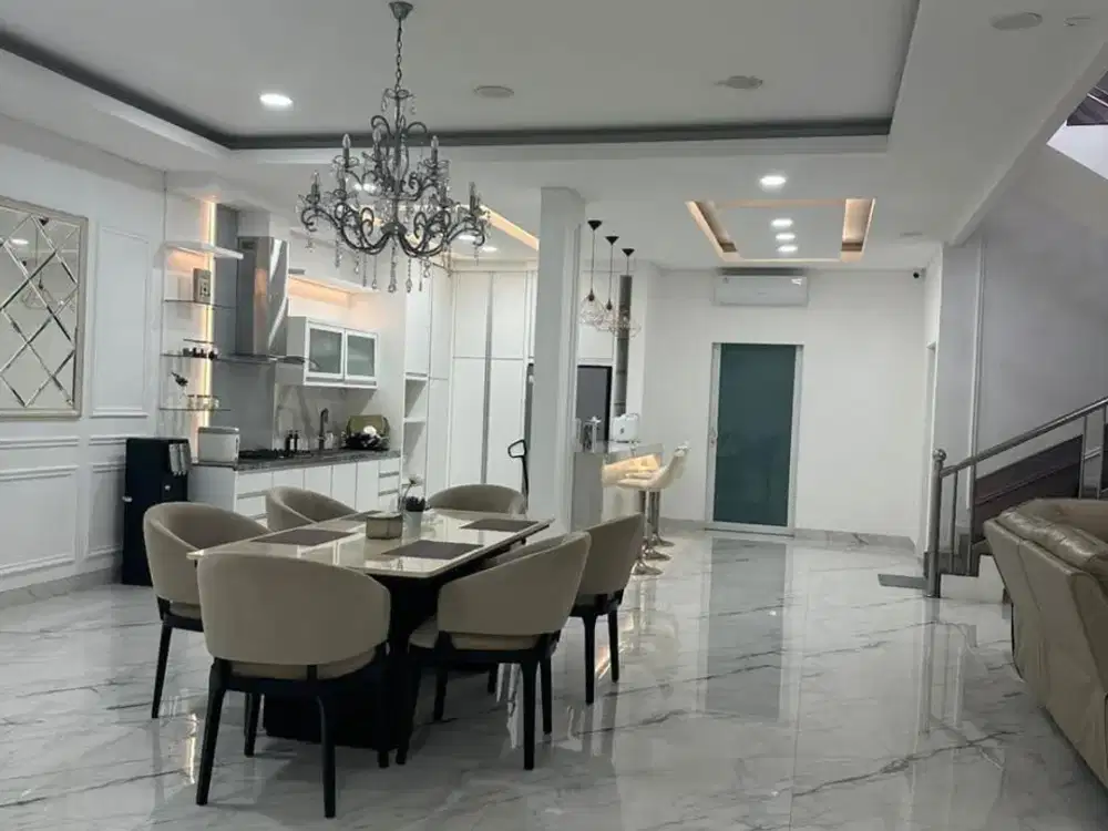 Rumah minimalis Citra Garden 2 Furnished mewah jalanan lebar