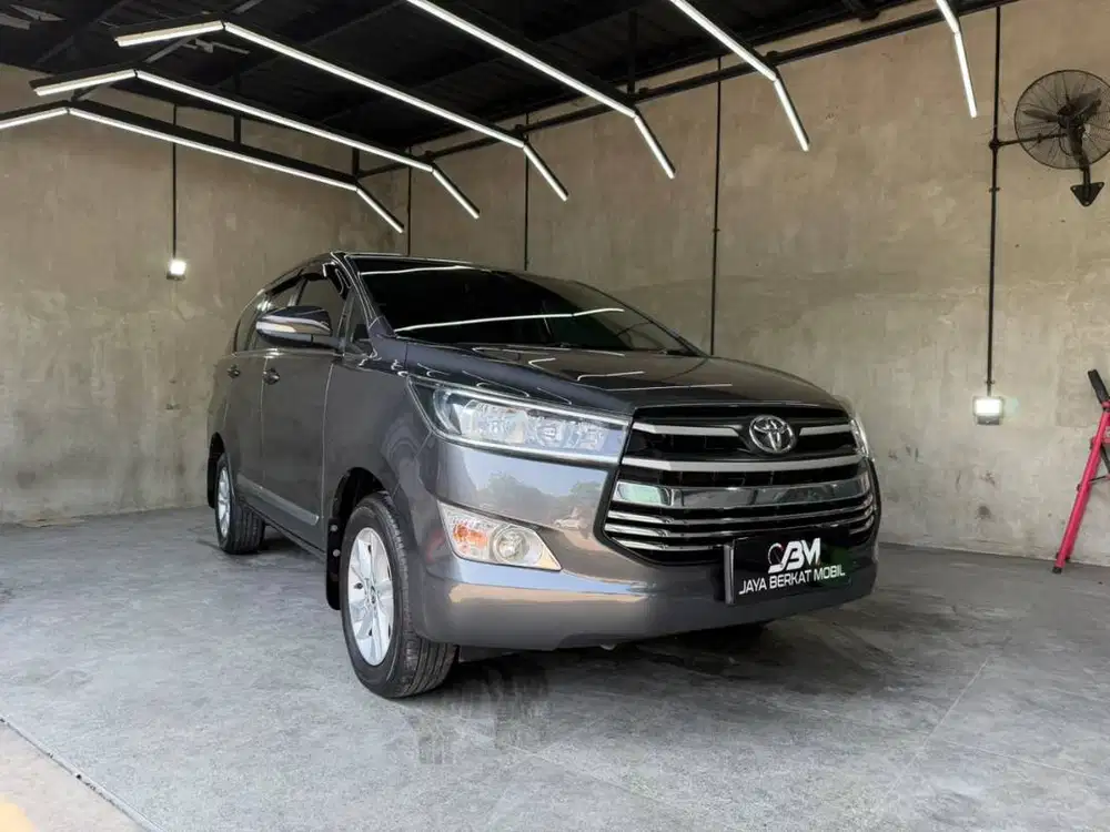 INNOVA 2.4 G AT 2016