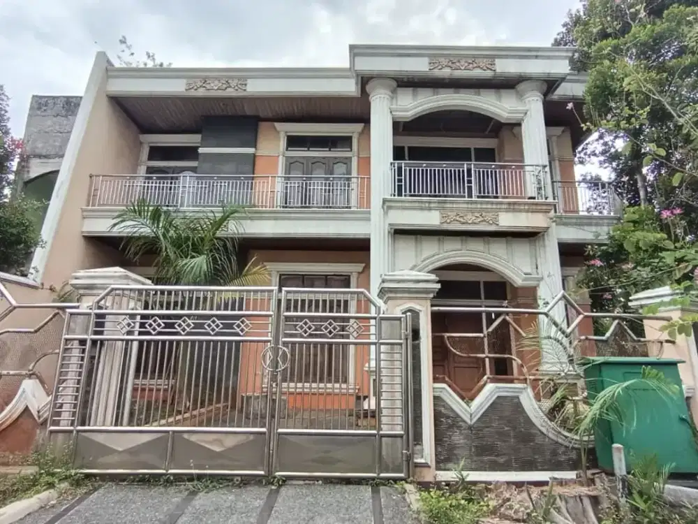 Dijual Rumah Cluster 2 Lantai SHM di Jababeka Cikarang