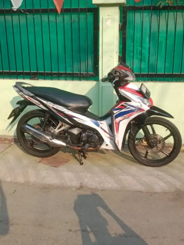 Bu honda blade ss lengkap