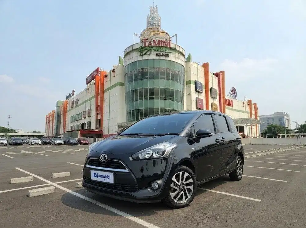 DP RENDAH - Toyota Sienta 2019 UKX