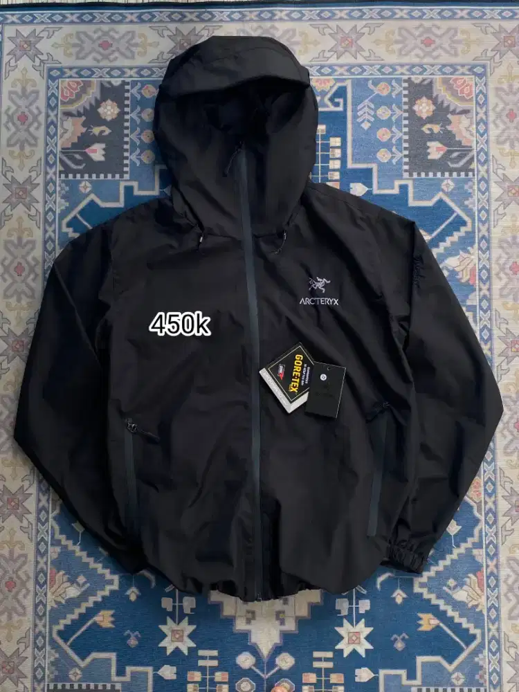 Uniqlo Blocktech & Arcteryx