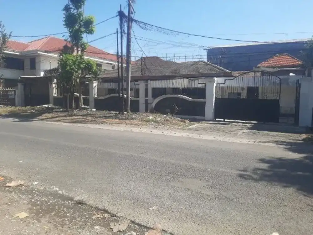 Rumah di MANYAR dkt ngagel dan jemursari Surabaya