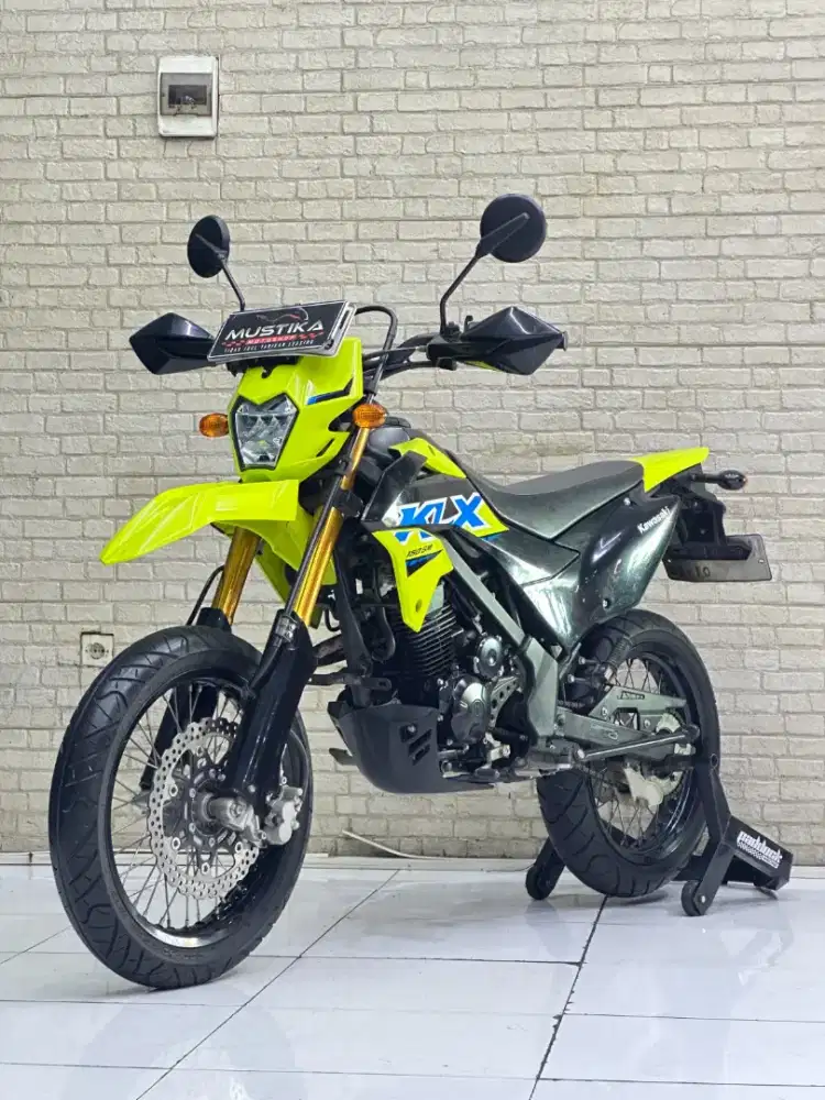 Odo 6rb Simpenan!!Kawasaki KlX 150 SM 2024 Plat W Wrna Favorit-Mustika