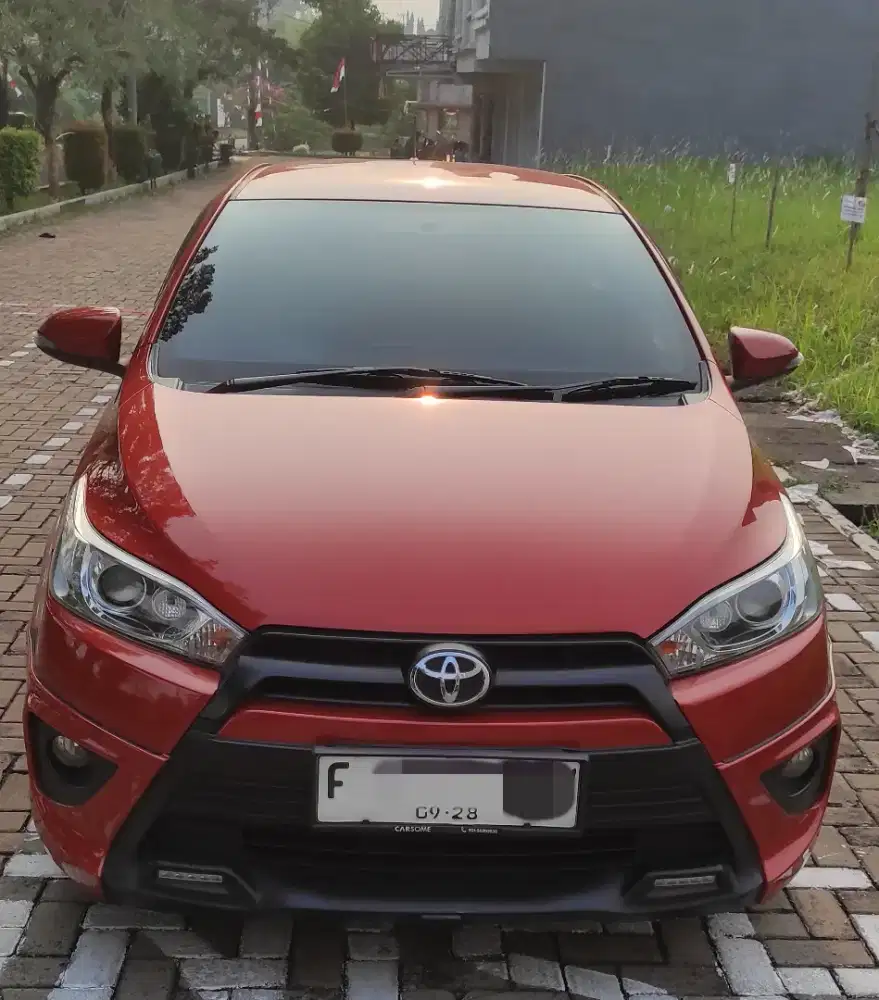 Toyota Yaris 1.5 TRD Sportivo Bensin-MT 2015