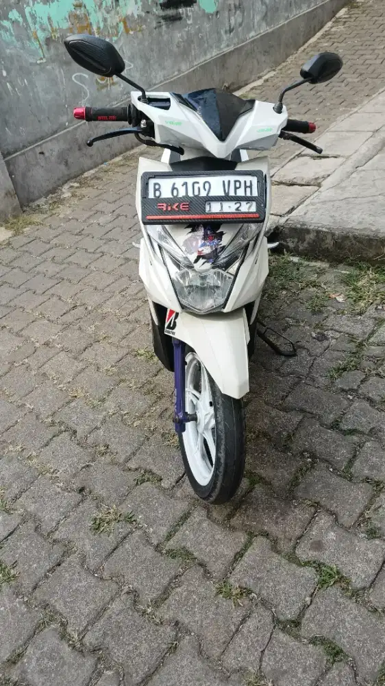 Beat eco esp 2017 plat b tggerang BPKB only akur