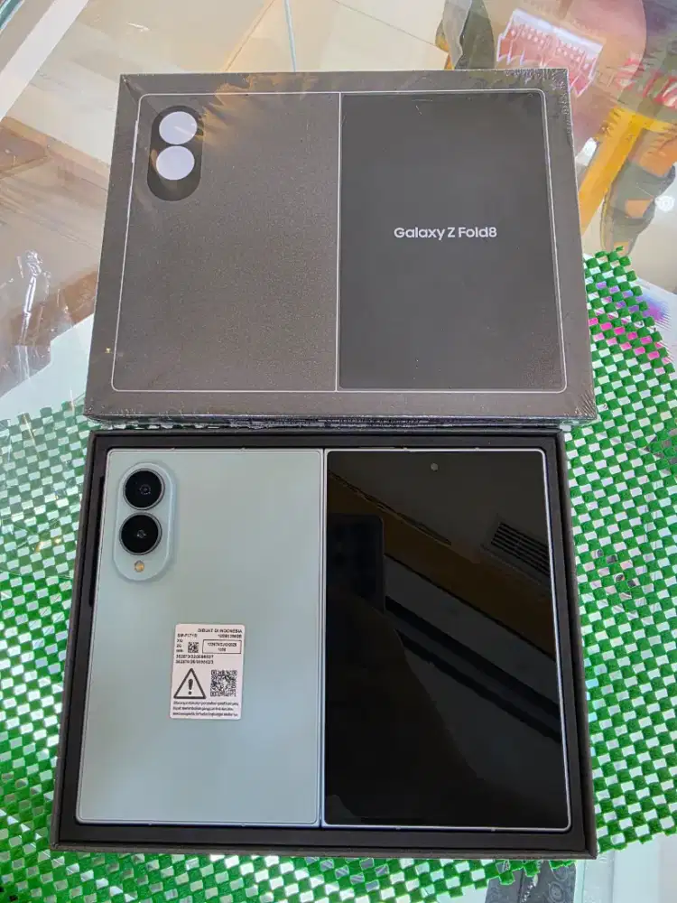 Samsung Galaxy Z fold 8 256GB