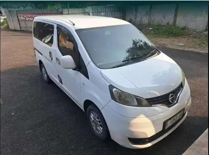 Nissan Evalia SV 2013 Murah Nego – Mobil Keluarga, Surat Lengkap