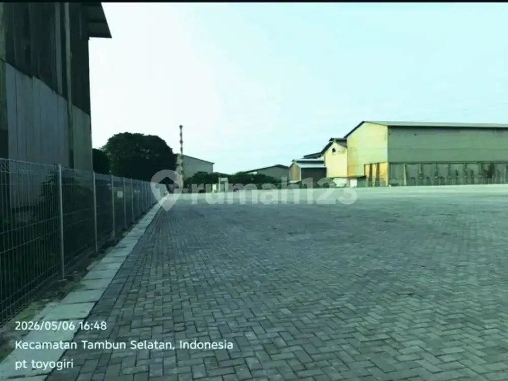 Disewakan Lahan Sudah Paving Block Luas 11000M2 Siap Pakai Tambun Selatan Bekasi