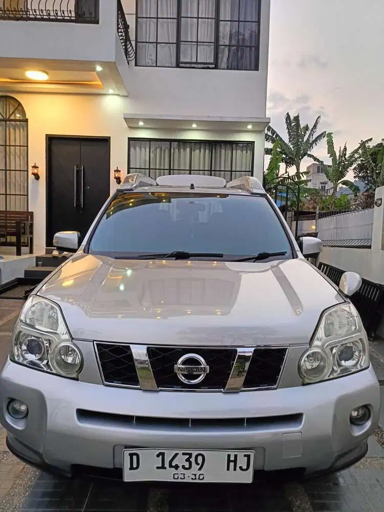 Nissan X-Trail 2010 Bensin