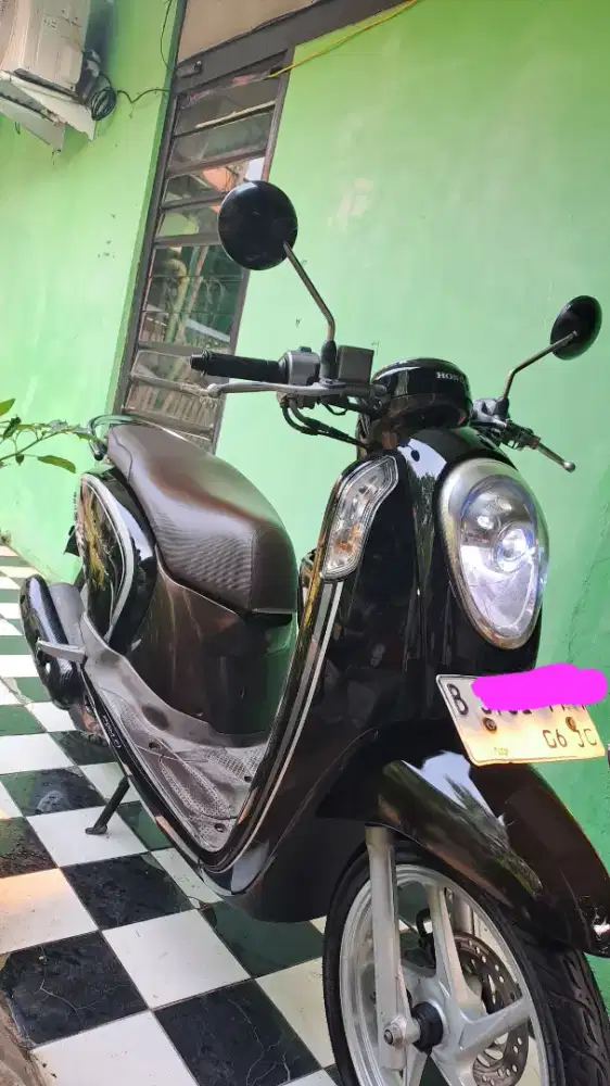 Scoopy FI ESP ISS type tinggi B DKI full ori halus siap pakai