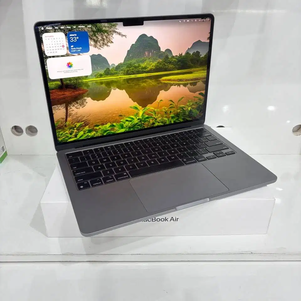 MacBook Air 13 inch 2022 M2 RAM 8/256GB Space Gray Fullset