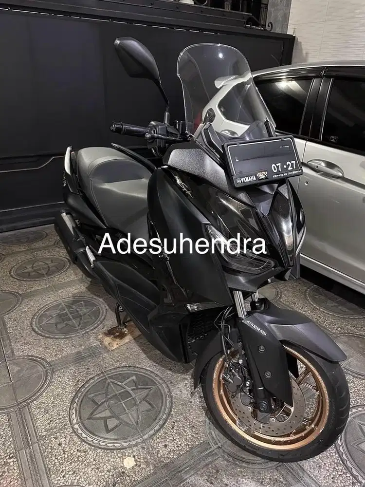 Yamaha Xmax 2022