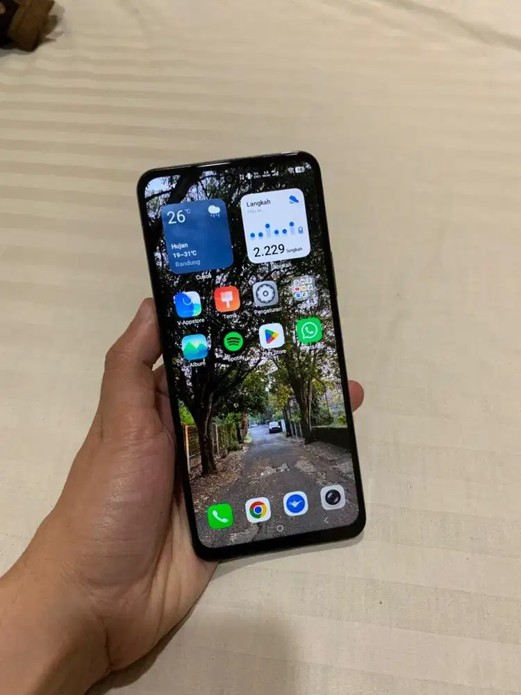 Vivo y29 6/128gb