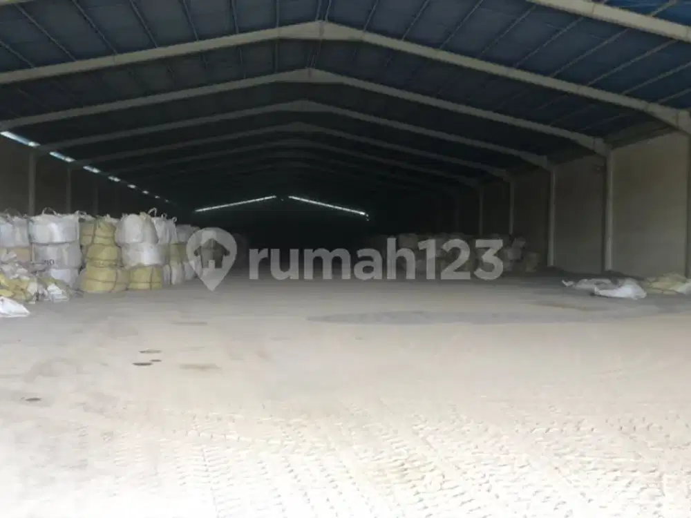 Gudang di Bojonegara Serang Dalam Kawasan Fasilitas Terbaik