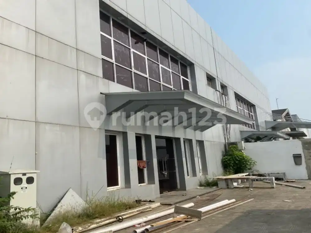 Gudang Gandeng Di Delta Silicon 3 Masing Masing Luas 1186 M2